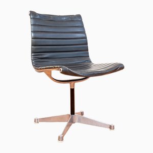 Chaise à Dossier Bas Early Mid-Century par Charles and Ray Eames pour Herman Miller, 1960s