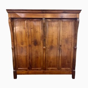 Wardrobe in Walnut, 1810s