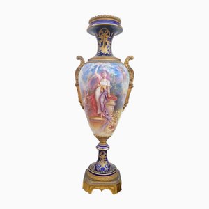 Große Vase aus Porzellan und Bronze im Stil von Sèvres