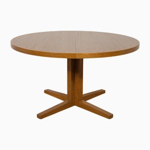 Tavolo da pranzo Mid-Century moderno allungabile in quercia di J. Mortensen per Heltborg, anni '60