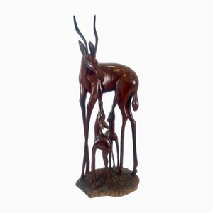 Große Vintage geschnitzte Antilopen- oder Gazelle-Bodenskulptur aus Mahagoni, 20. Jahrhundert
