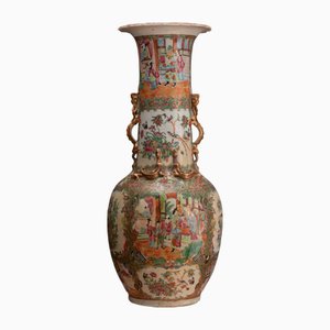 Vaso in porcellana della famiglia Canton Rosa, Cina, fine XIX secolo