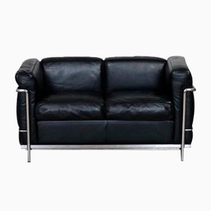 Divano LC2 a due posti di Charlotte Perriand e Le Corbusier per Cassina, 1965