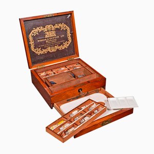 Caja de pinturas de artistas ingleses victoriana tardía de Winsor & Newton, década de 1890. Juego de 11