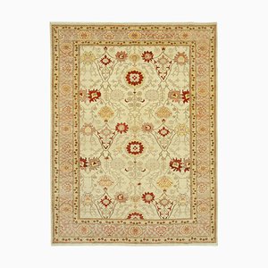 Hand-Knotted Oushak Rug in Wool