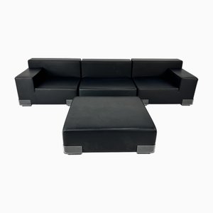 Divano in plastica di Piero Lissoni per Kartell, inizio XXI secolo
