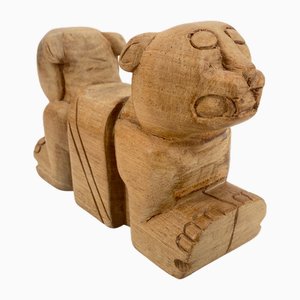 Jesus Marcos Delgado Ku, Skulptur eines zweiköpfigen Jaguars, 2006, Holz