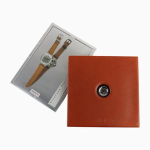 Diaphane One Carousel Tourbillon Uhr von Swatch