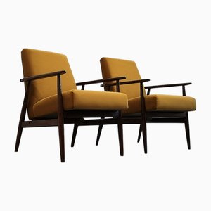 Poltrona Mid-Century in velluto dorato di Henryk Lis, 1967