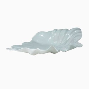 Assiette Feuille en Porcelaine Natura par Ole Kortzau pour Royal Copenhagen, 1990s