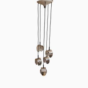 Deutsche 5-flammige Kaskadenlampe mit verchromten Metallbögen und geschliffenen Kristallglasschirmen von Kaiser-Leuchten, 1970er