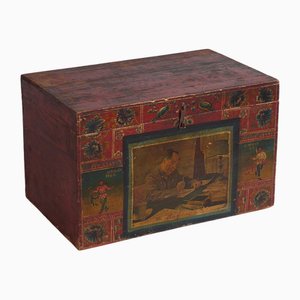 Antique Chinese Storage Trunk with Chairman Mao Paintind, 1900s