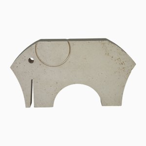 Elefante di Manelli in travertino, Italia, anni '70