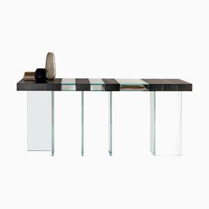 Console Table by Laurameroni