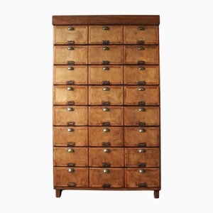 Meuble de Notaire, 1030s
