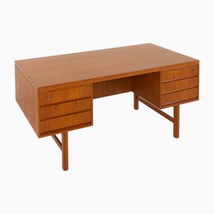 Model 76 Executive Desk in Teak by Gunni Omann for Oman Jun, Denmark, 1970s