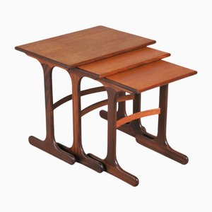 Tavolini ad incastro Fresco Mid-Century moderni in teak di G-Plan, anni '60, set di 3