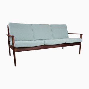 Dänisches 3-Sitzer Sofa aus Palisander & Stoff von Grete Jalk für Poul Jepessen, 1960er