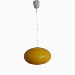 Lampada da soffitto con paralume in metallo giallo di Fog & Morup, Danimarca, anni '70