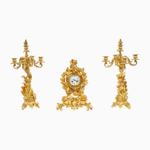 Französische Napoleon III Uhr & Kerzenständer aus Vergoldeter Bronze, 19. Jh., 3er Set