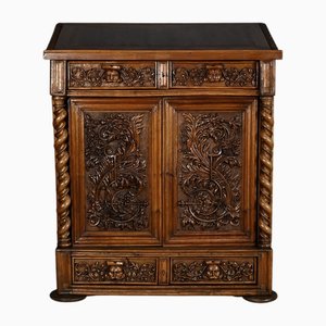 Antikes Oratorium aus Nussholz