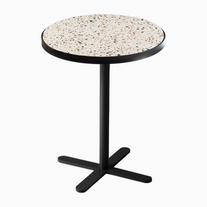 Praga Round Table by Mambo