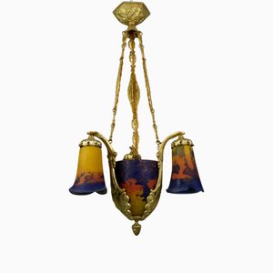 Lámpara de araña Pâte De Verre Art Déco de vidrio y bronce atribuida a Noverdy, Francia, años 20