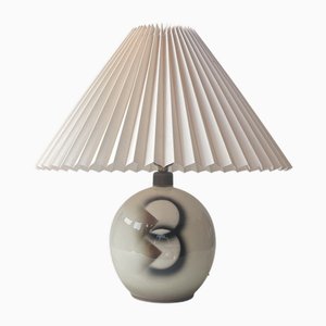 Französische Art Deco Emaillierte Keramik Tischlampe im Stil von Jean Besnard, 1930er