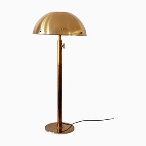 Lampada da terra Mid-Century moderna telescopica in ottone di Florian Schulz, anni '70