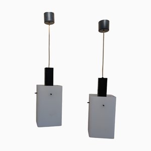 Lampade a sospensione in vetro opalino e ferro, anni '50, set di 2