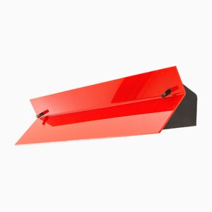 Rote Wandlampe aus Acrylglas & Metall von Stilnovo, 1960er