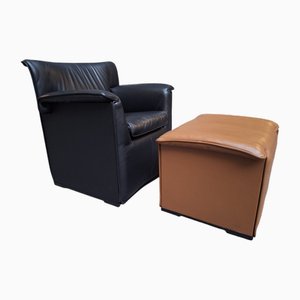 Poltrona con pouf modello Lauriana in pelle nera di Tobia Scarpa Caramel per B&B, anni '70, set di 2