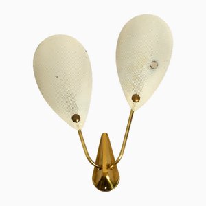 Mid-Century Moderne Messing Wandlampe mit Lochblech Lampenschirmen, 1950er