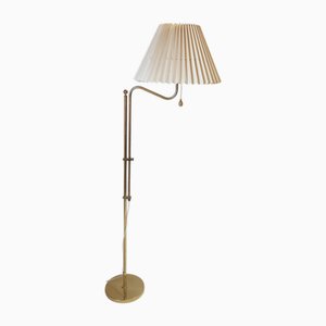 Scandinavian Mid-Century Modern Model G-132 Adjustable Floor Lamp in Brass from Bergboms