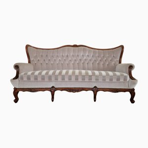 Chippendale Sofa with Cushions
