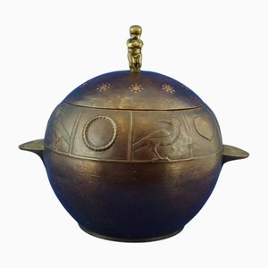 Large Art Deco Champagne Cooler or Ice Holder in Embossed Copper with Bronze Cherub-Shaped Lid and Knob attributed to Josef Hoffmann for Wiener Werkstätte, Austria, Early 1900s
