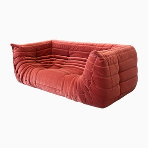 Divano Togo vintage a due posti in velluto bordeaux di Michel Ducaroy per Ligne Roset, anni '70