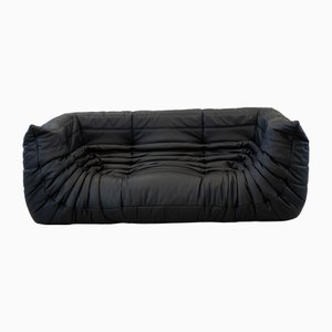 Sofá Togo de dos plazas vintage con brazos de cuero negro de Michel Ducaroy para Ligne Roset, años 70