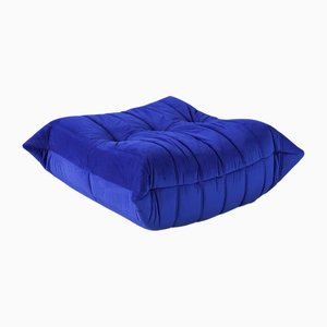 Pouf Togo en Corduroy Corail par Michel Ducaroy pour Ligne Roset