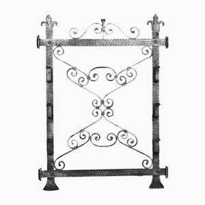 Wall Gun Rack in Wrought Iron