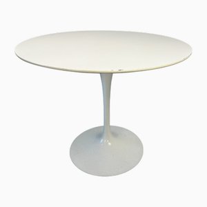 Tavolo Tulip di Eero Saarinen per Knoll, anni '70