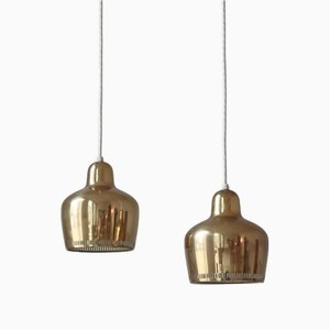 Suspensions Cloche Dorée en Laiton par Alvar Aalto pour Louis Poulsen, 1950s, Set de 2