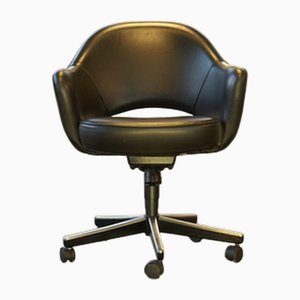 Poltrona direzionale Knoll di Eero Saarinen