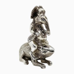 Ídolo de Ganesh antiguo del siglo XIX en plata Mushak, India occidental