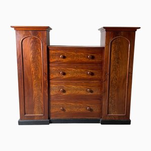 Viktorianischer Kleiderschrank aus geflammtem Mahagoni