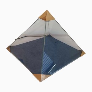 Lámpara de mesa piramidal vintage, años 70