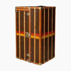 Kleiderschrank aus Monogram Canvas von Louis Vuitton, Frankreich, 1920er