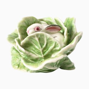 Statuetta Rabbit in a Cabbage in porcellana di Luise Terletzki-Scherf per Nymphenburg, anni '60