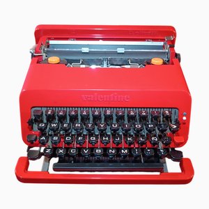 Valentine Typewriter by Ettore Sottsass and Peter King for Olivetti, 1969
