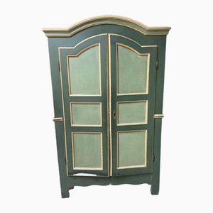 Armadio laccato verde, metà XIX secolo